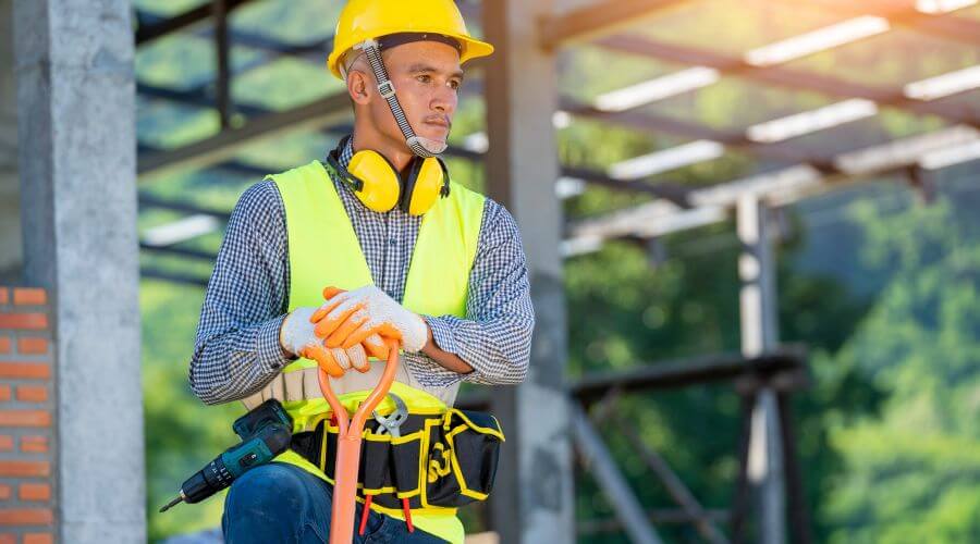 Professional gutter cleaning in Rough And Ready, CA
